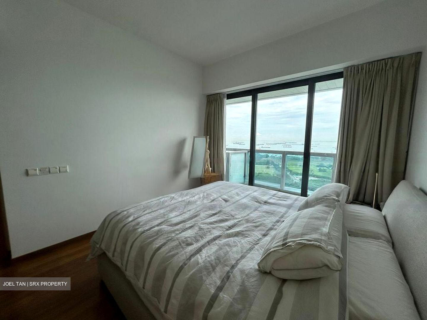 Marina Bay Residences (D1), Condominium #527975601